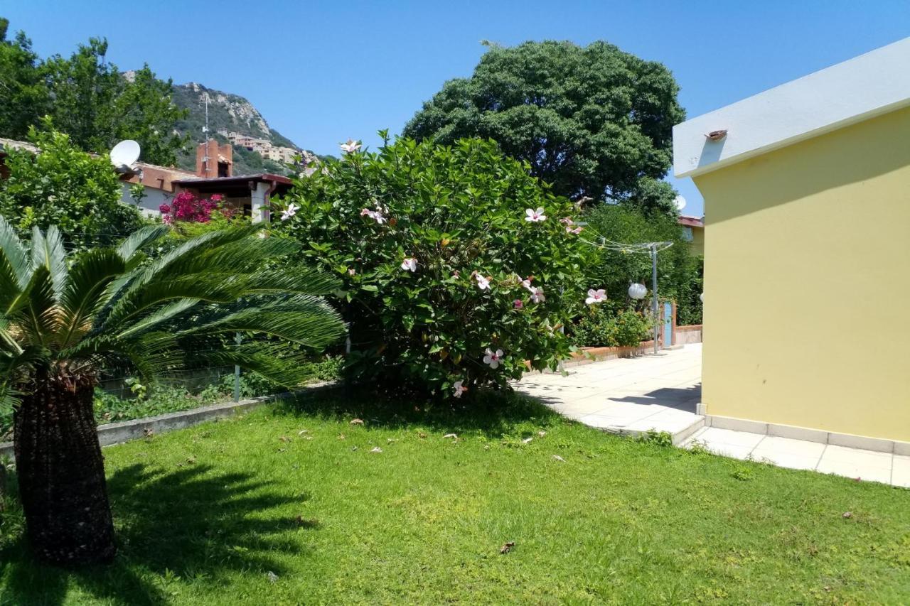 Villa Azzurra Nel Centro Di Costa Rei Eksteriør billede