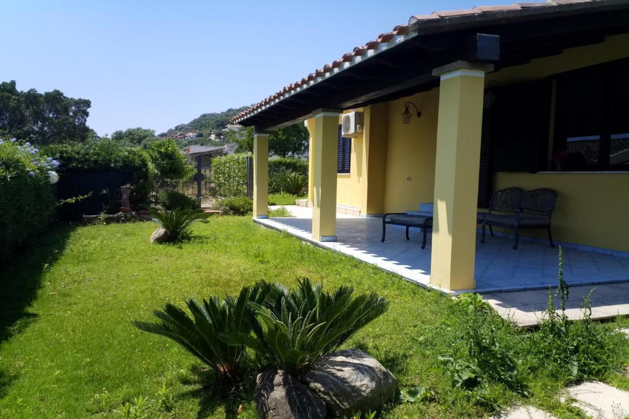Villa Azzurra Nel Centro Di Costa Rei Eksteriør billede