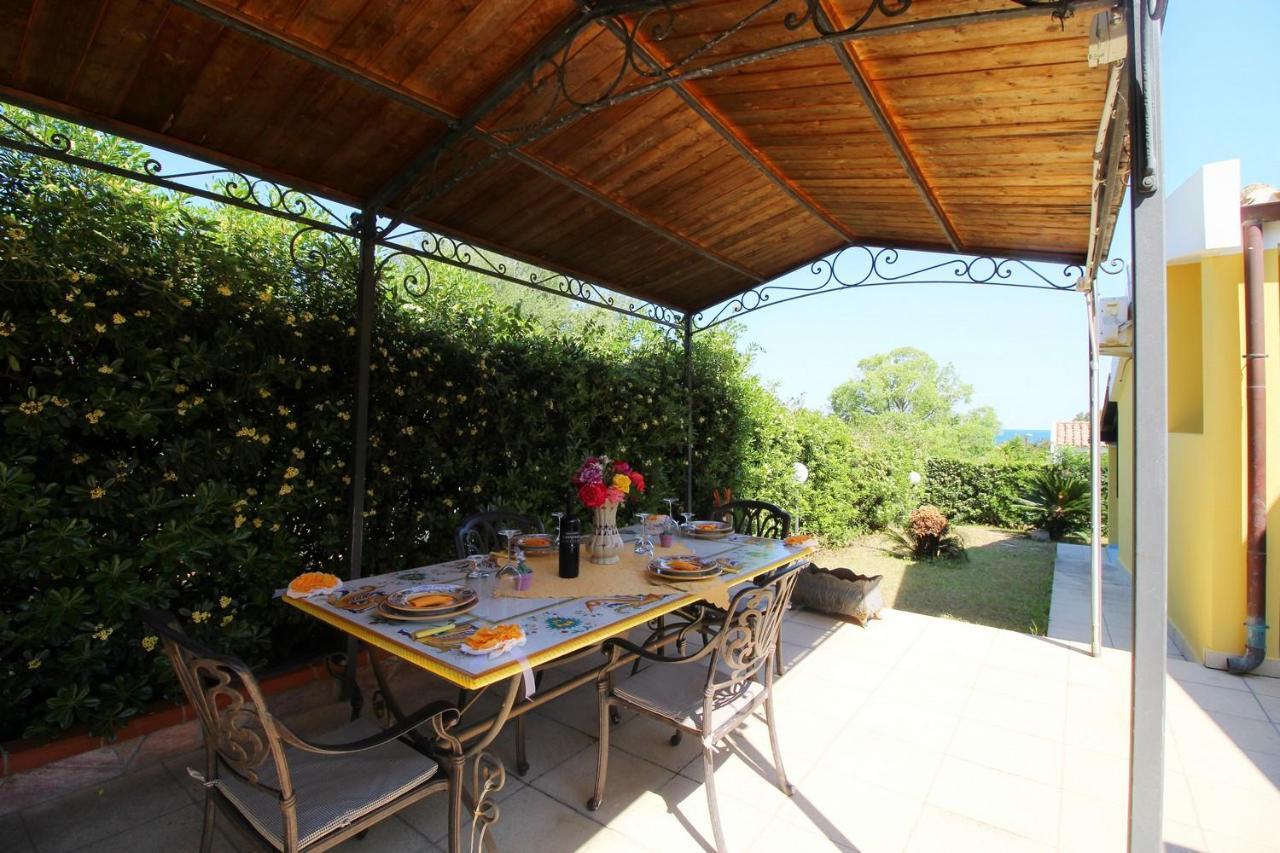 Villa Azzurra Nel Centro Di Costa Rei Eksteriør billede